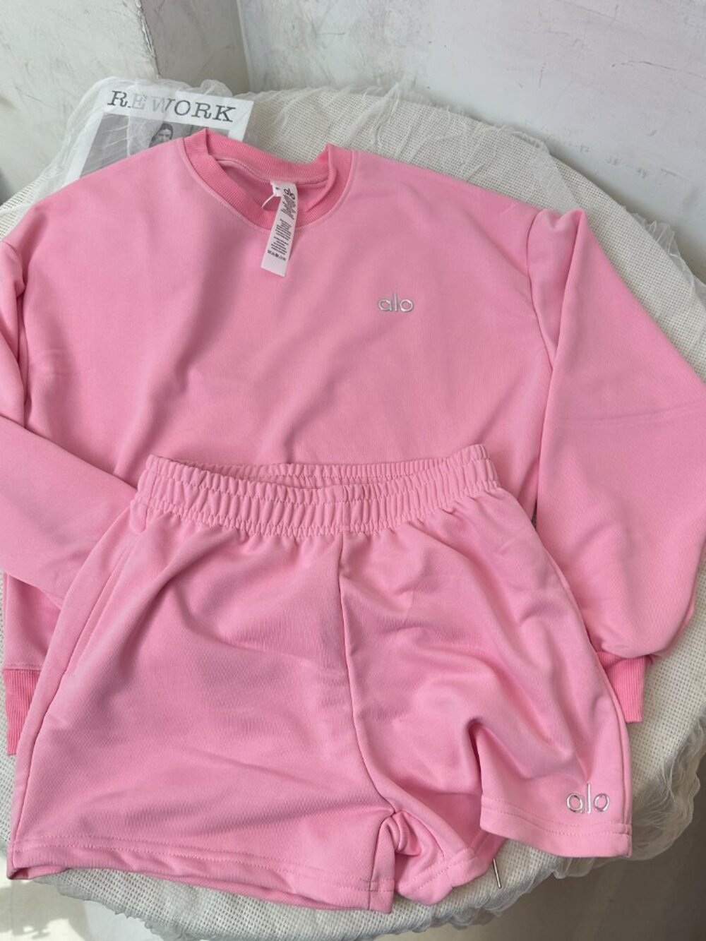 ALO Pink Long-Sleeve & Shorts Set — Size S